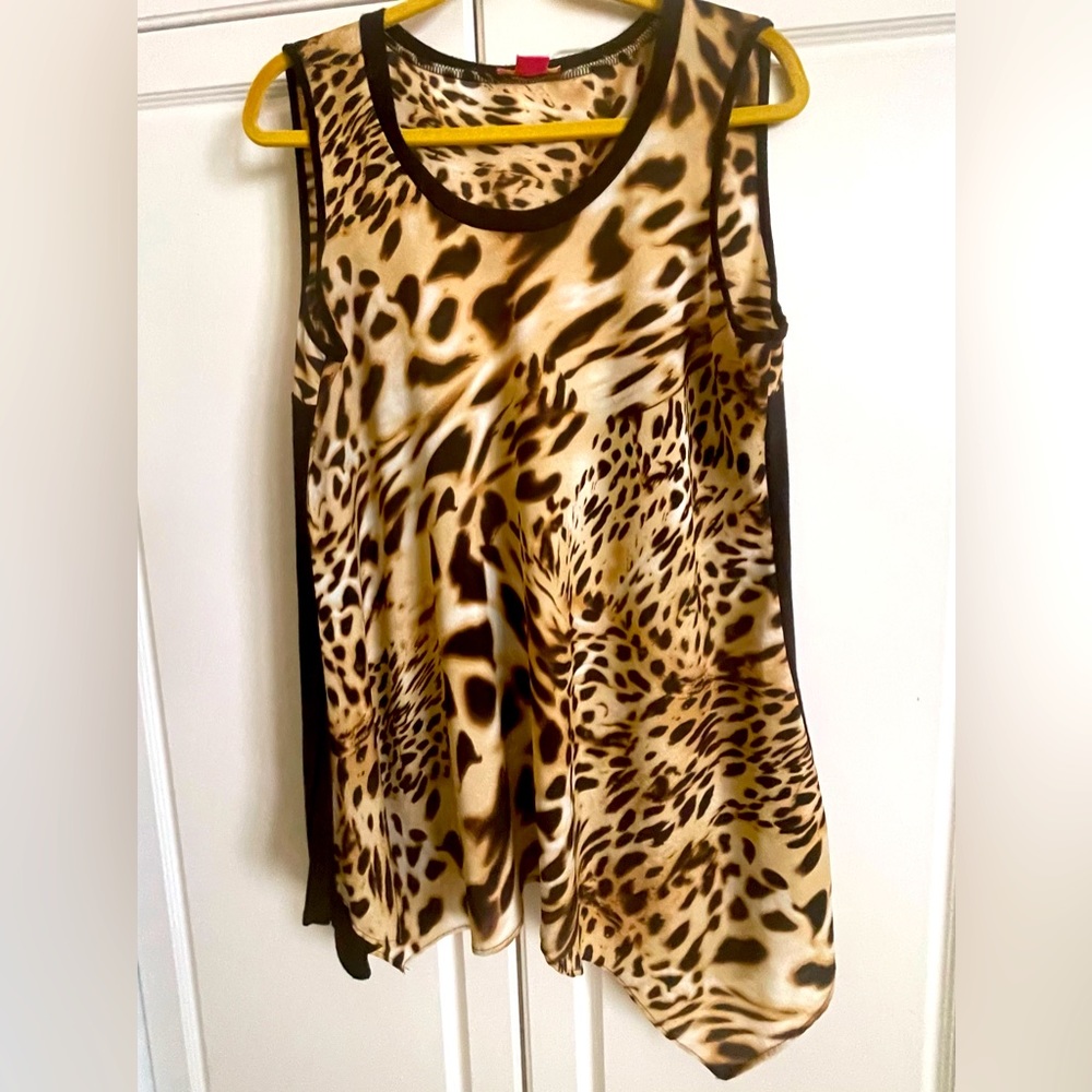 Sunny Leigh Leapord A/line top, Stretch fabric, Size Large made USA